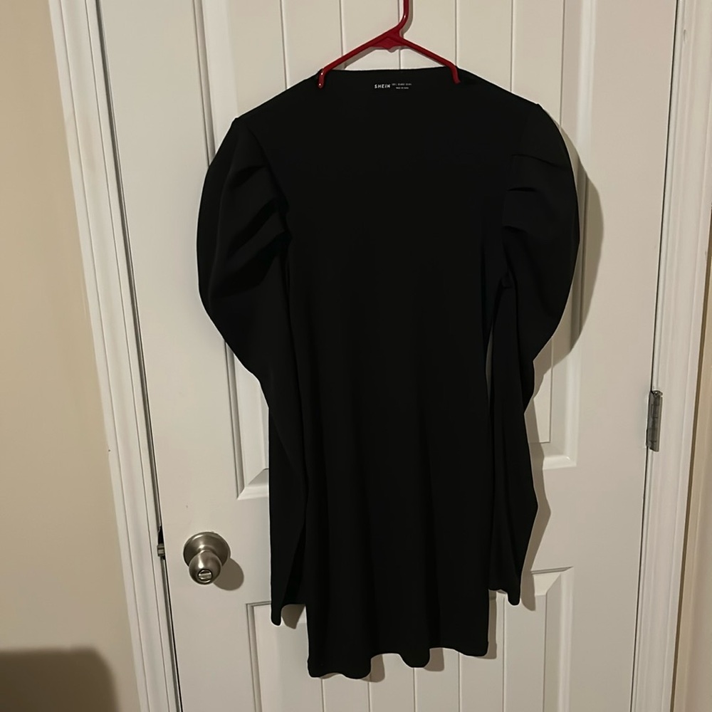 SHEIN puffer shoulder dress